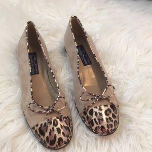 Stuart Weitzman leopard flats